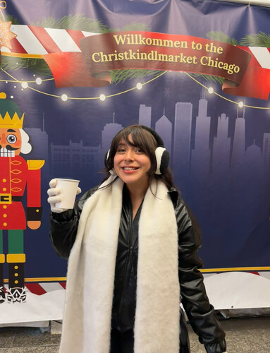 Denisse M. C - UIC Babysitter