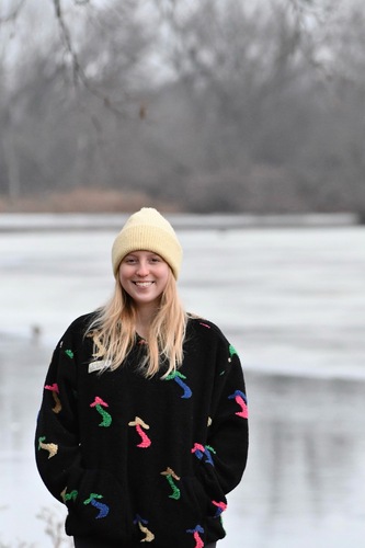 Lexy D - Aurora Babysitter