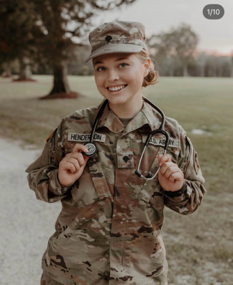 Mallory H - University of Alabama Babysitter