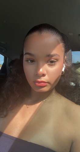 Tamia J - Broward Babysitter