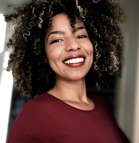 Olivia L - SFSU  Babysitter