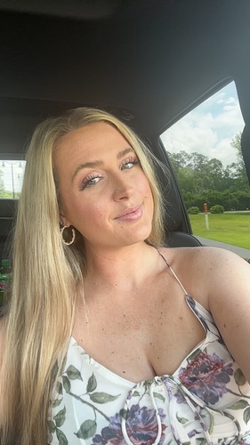 Sophie R - Belhaven Babysitter