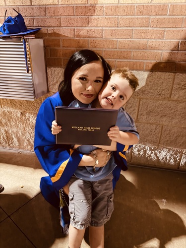 Karli E - Midland College Babysitter