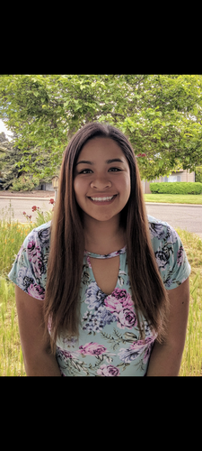 Ariana R - Columbia Gorge Community College Babysitter