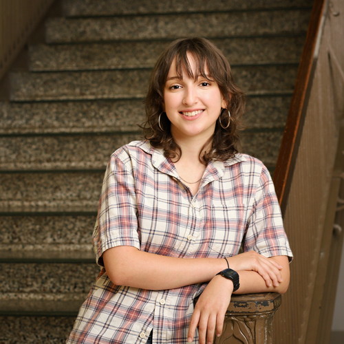 Eva K - Oberlin Babysitter