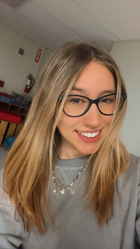 Regan B - Central Missouri Babysitter