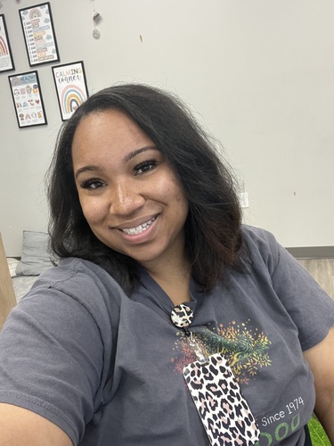 Amber P - University of Alabama Babysitter