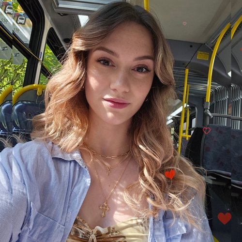 Reanna D - Ringling Babysitter