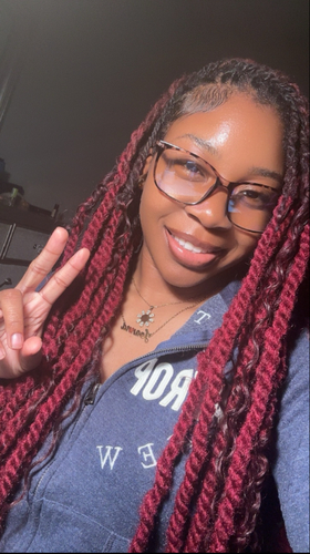 Joanna S - Dallas County Community College District Babysitter