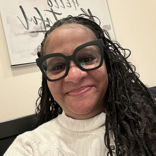 Gina H - Touro Babysitter