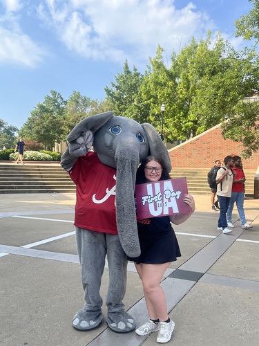 Alyssa H - University of Alabama Babysitter