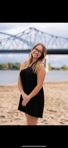 Kathryn S - Western Technical College  Babysitter