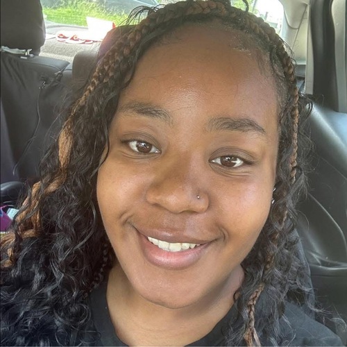 Venaya G - Cincinnati State Babysitter