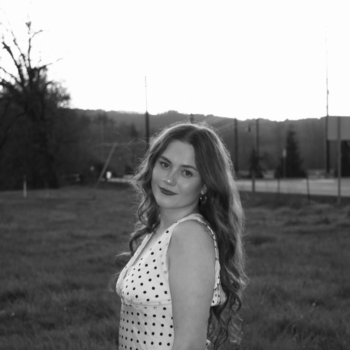 Ashlyn H - Lower Columbia College  Babysitter