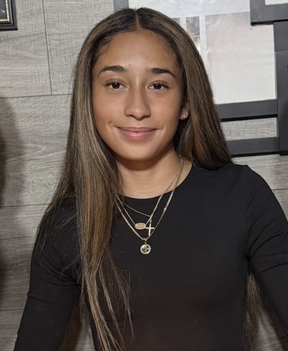 Jesenia V - Marymount Babysitter