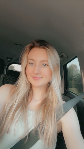 Madalyn B - Northampton Community College  Babysitter