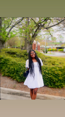 Courtney L - UAB Babysitter