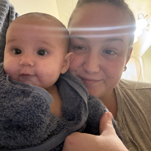 Isabella C - Monterey Peninsula College Babysitter