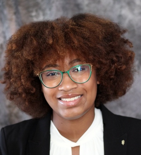 Kaaliyah H - University of South Carolina Babysitter