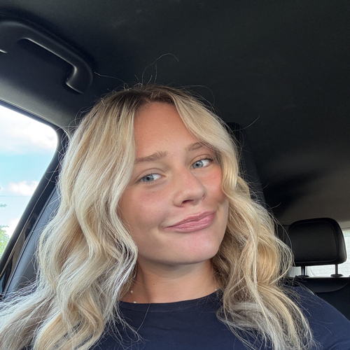 Kaitlyn W – NDSU Student Seeking Babysitting Jobs