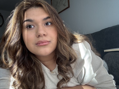 Daniela L - Butte College Babysitter