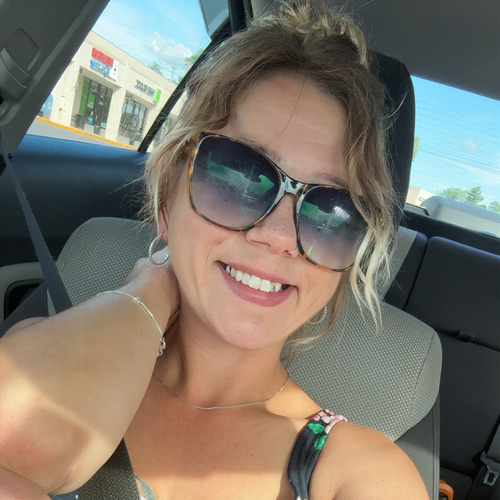 Gloria B - Harrisburg Area Community College Babysitter