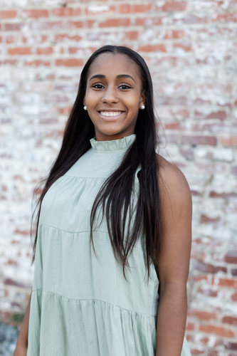 Nalani H - Jacksonville State Babysitter