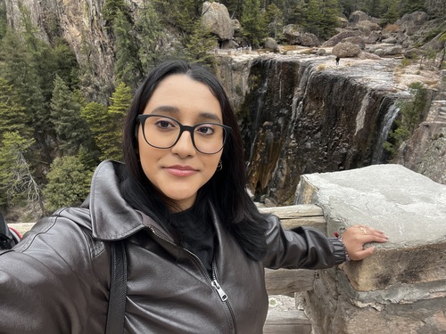 Clara O - El Centro College  Babysitter