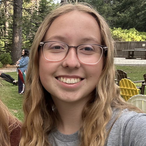 Hailey W - Yuba College Babysitter