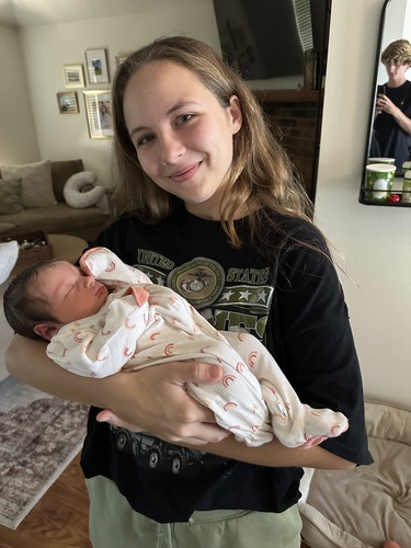 Maria B - Arkansas State University- Mountain Home Babysitter