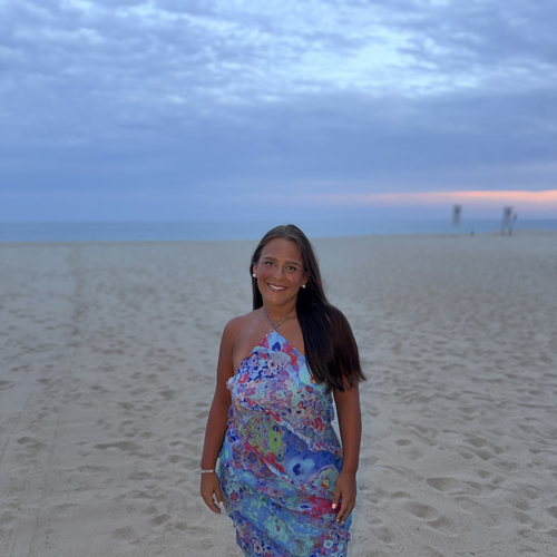 Lynsey J – Athens State Student Seeking Babysitting Jobs