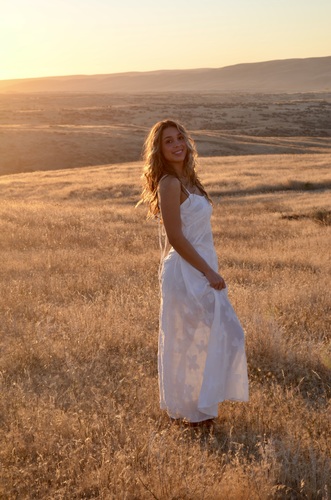 Aysha B - TMC Babysitter