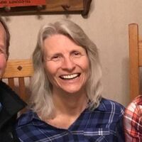 Rina B – CSUN Student Seeking Babysitting Jobs