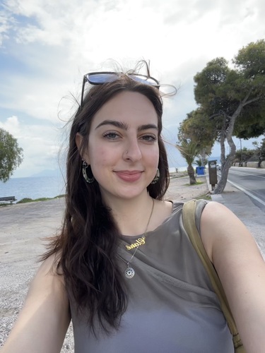 Claire J - Haverford Babysitter