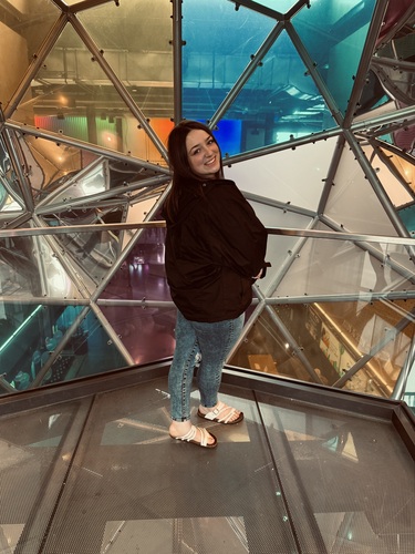 Kalyn R - UNO Babysitter