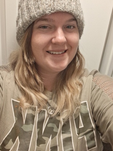 Melanie H - Brookline College-Tucson Babysitter