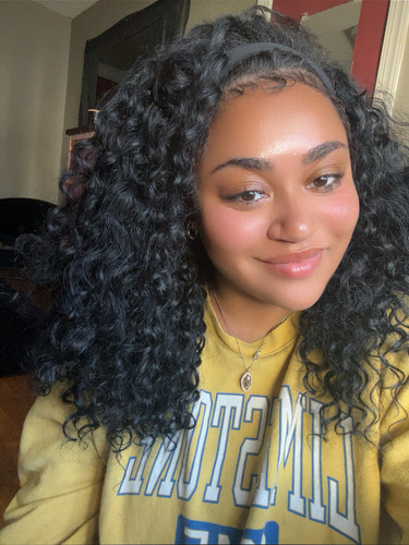 Saryia M - Limestone Babysitter