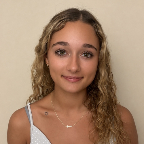 Maya M - Pace University Babysitter