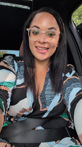 Alicia M - Rasmussen College-Illinois Babysitter