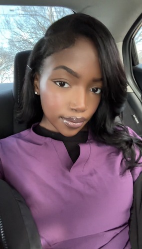 Eryka J - City Colleges of Chicago-Harold Washington College Babysitter
