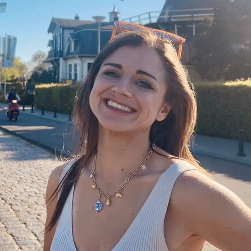 Kadie M - UT-Austin Babysitter
