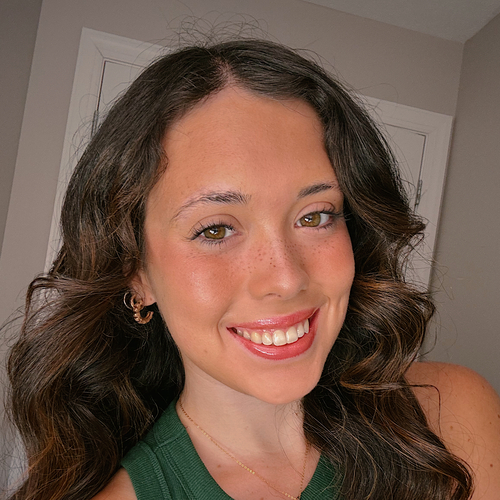 Alaina E - Liberty Babysitter