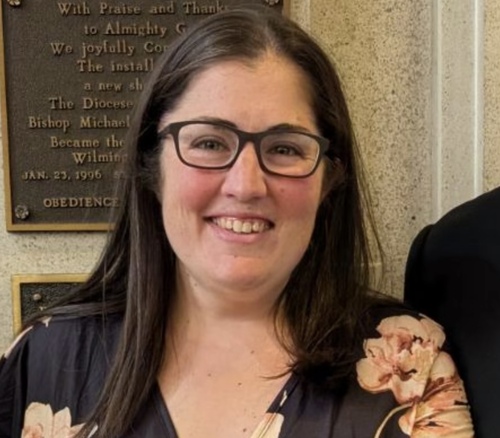 Katelyn F - Neumann Babysitter