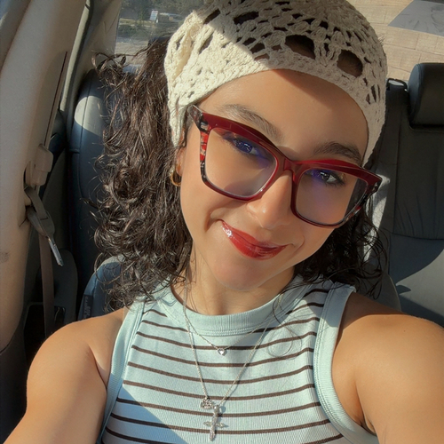 Youanna H - Nashville State Community College Babysitter