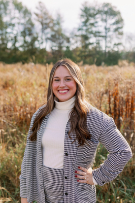 Jenna L - Belmont Babysitter