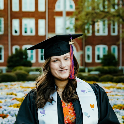 Alisha R – Clemson Student Seeking Babysitting Jobs