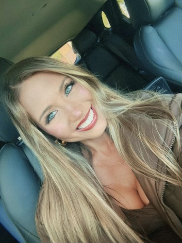 Ashley T - Auburn Babysitter