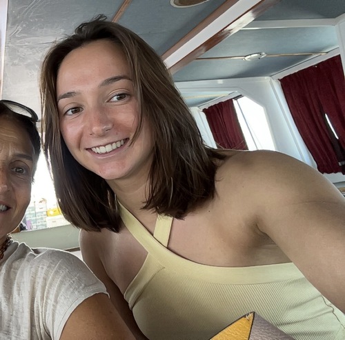 Alessandra L - Spring Hill Babysitter