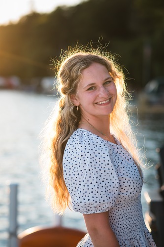 Charlotte J - DePaul Babysitter