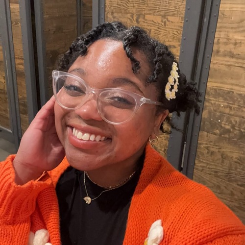 Maya Q - Samford Babysitter